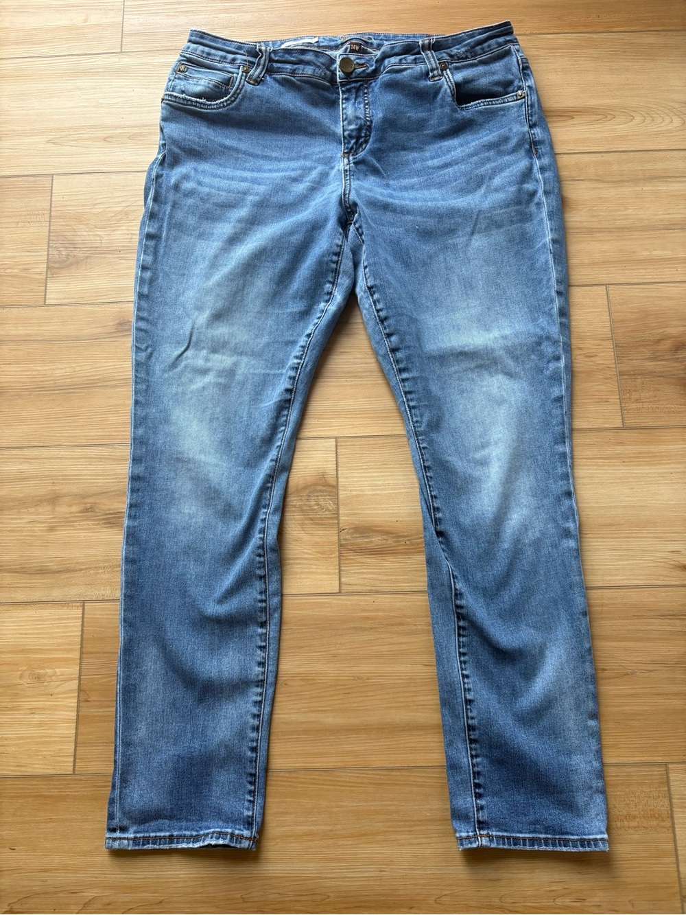 Kut from the Kloth Katy Faded Blue Boyfriend Jeans Size 14W